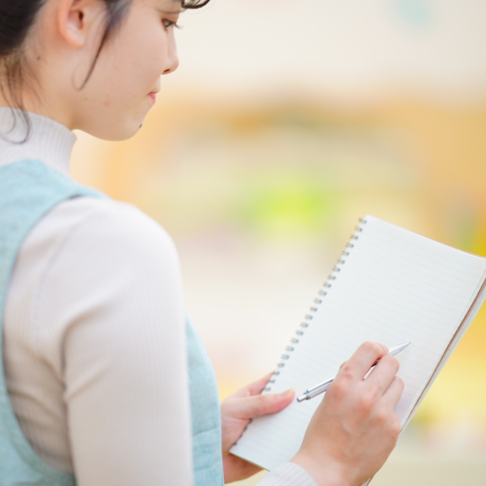 保育実習のまとめに役立つ！振り返りと自己評価のヒント