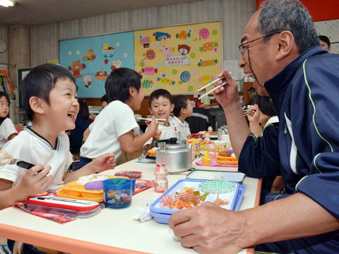 学校法人竹内学園 園長先生・採用担当からのメッセージ