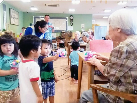 福岡千早保育園ちょうちょ/保育室ちょうちょ くるみの森 園長先生・採用担当からのメッセージ