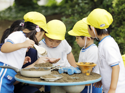 学校法人なごみ学園 いわさき幼稚園/いわさき第二幼稚園 園長先生・採用担当からのメッセージ