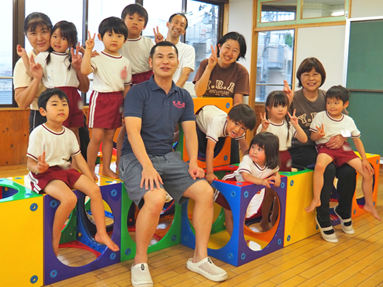 横浜れんげ幼稚園 明るく元気な子どもたちの笑顔と一緒の日々！
