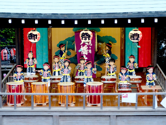 八幡神社愛育園