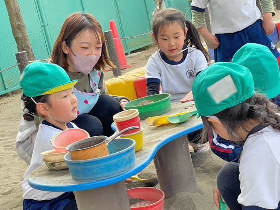 学校法人饗庭学園 あかつき幼稚園