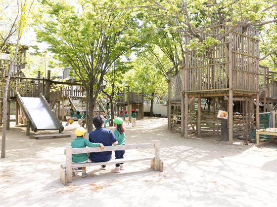 幼保連携型認定こども園 葛飾二葉幼稚園 自然たっぷりの認定こども園で先生を募集します!