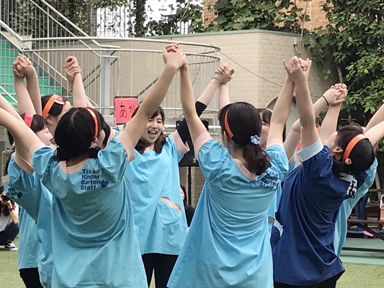 高尾幼稚園 新卒の定着率90%以上!その理由は先輩が優しいから