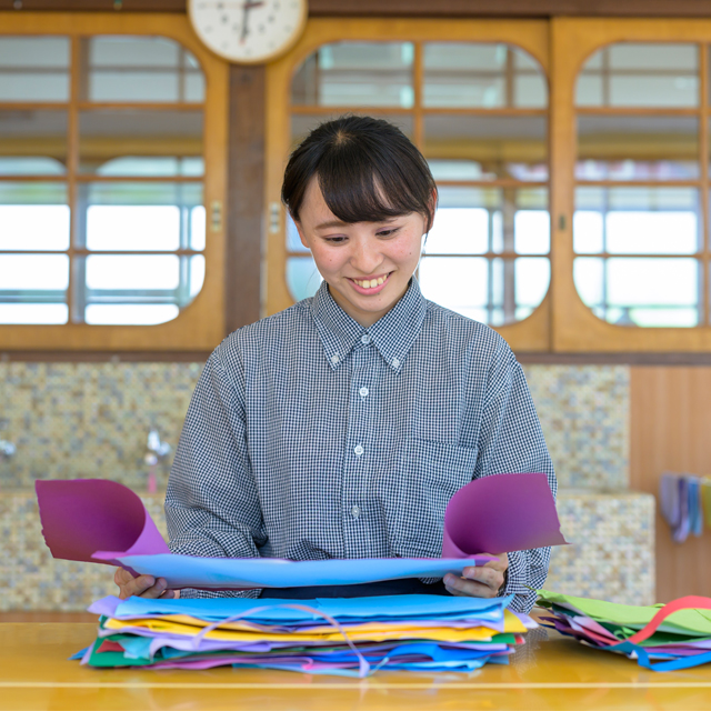 村中　麻梨奈さん